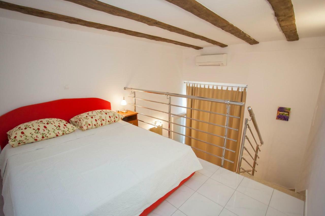 Apartments Vlado Подгора Экстерьер фото