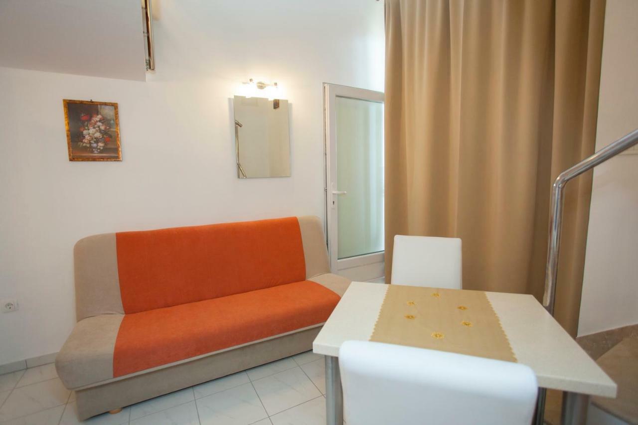 Apartments Vlado Подгора Экстерьер фото