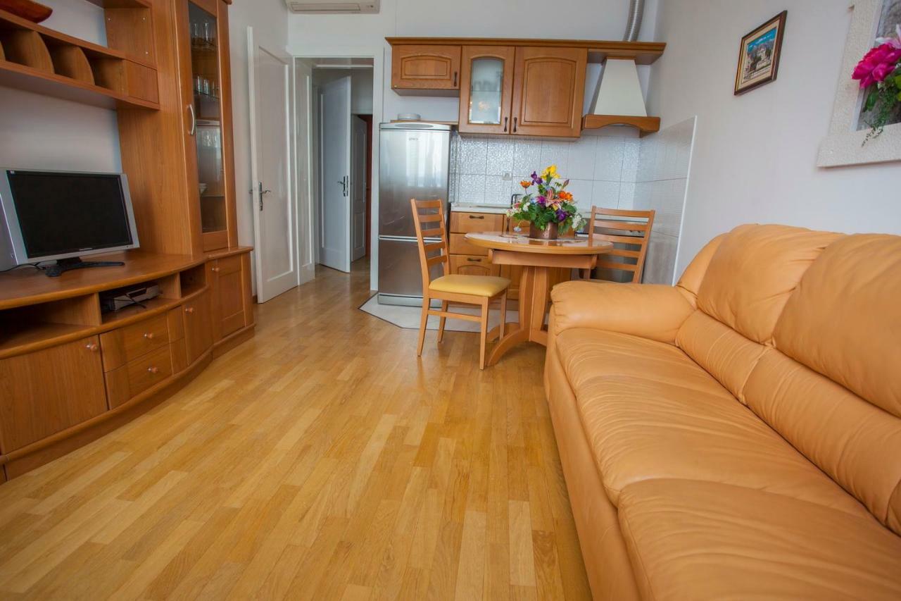 Apartments Vlado Подгора Экстерьер фото