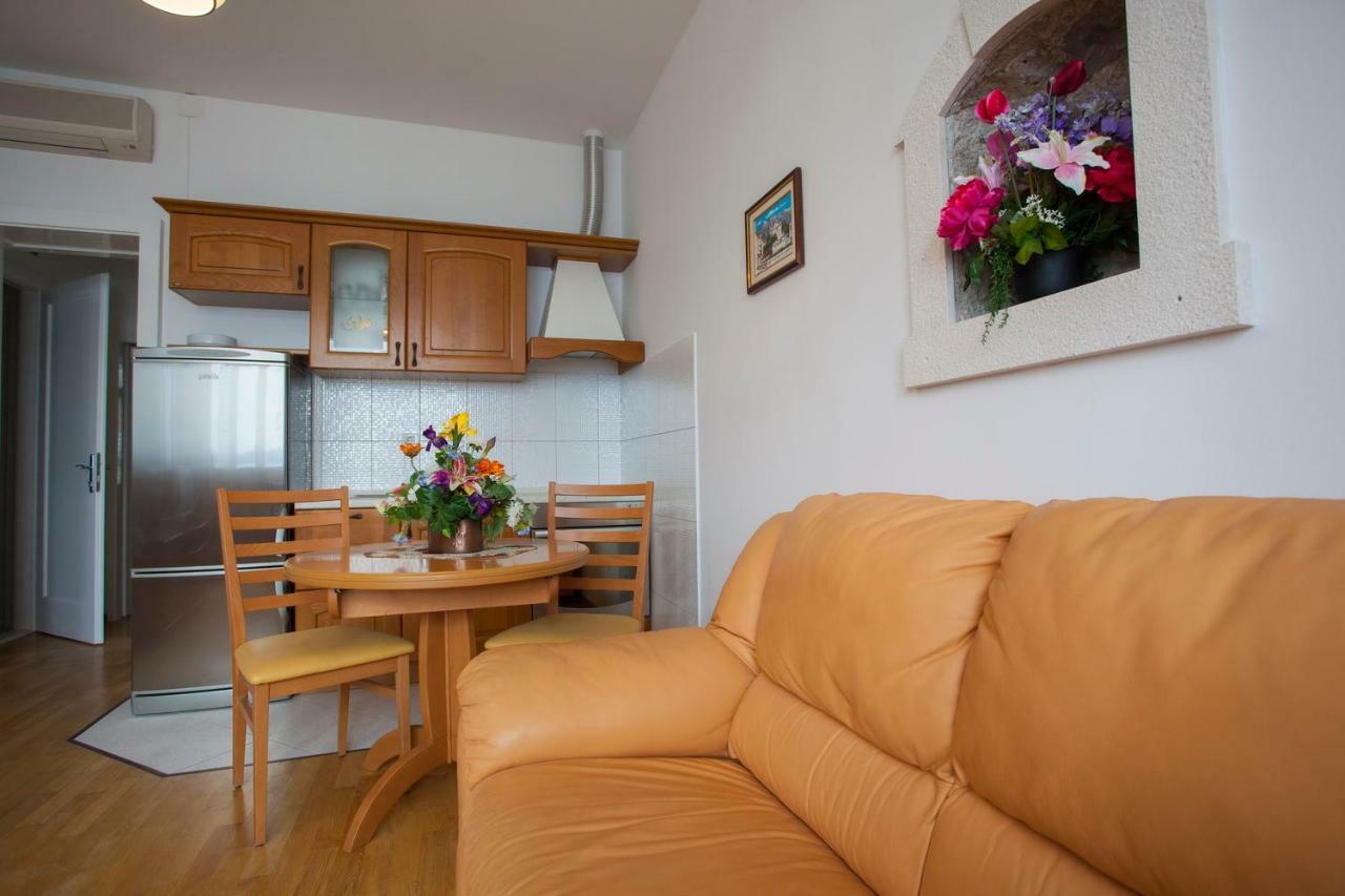 Apartments Vlado Подгора Экстерьер фото